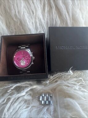 Michael Kors Silver Watch with Pink Dial and Chronograph